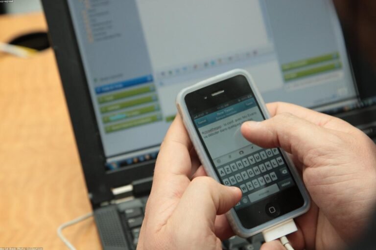 Social Media Myths We Need to Stop Believing